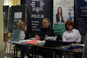 zdjęcia za spotkania profilaktycznego w Zespołu Szkół 
usługowo-Hotelarskich i Gastronomicznych w Przemyślu. 
fot. Zespół Szkoło Usługowo Hotelarskich i Gastronomicznych w Przemyślu